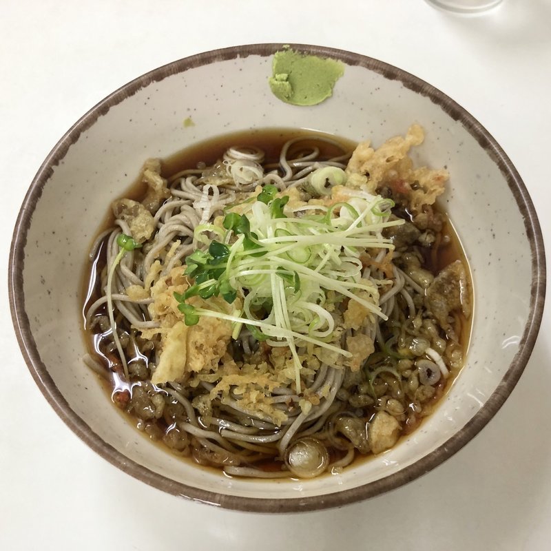 冷したぬきそば(深大寺門前(じんだいじもんぜん)そば 千歳烏山店)