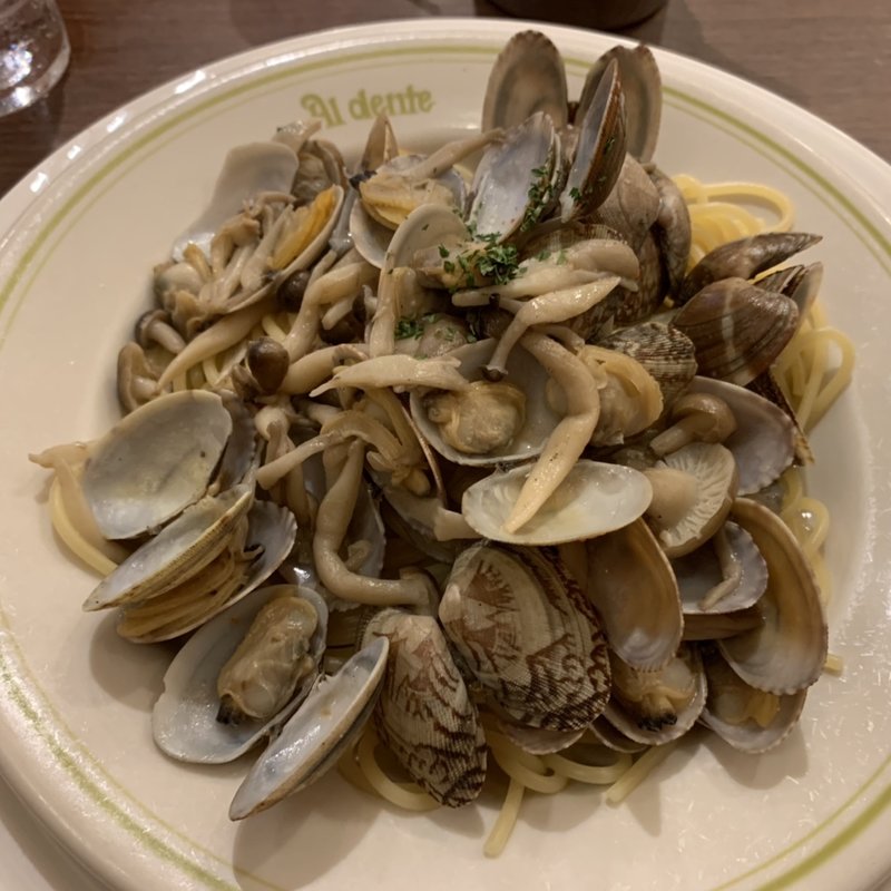 ボンゴレしめじ（昆布茶風味）(あるでん亭　新宿住友ビル店)