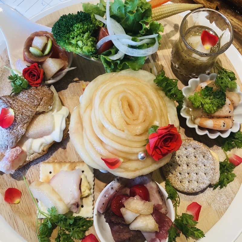 ピーチガーデンプレート(カフェアンドスイーツア・ドゥマン)