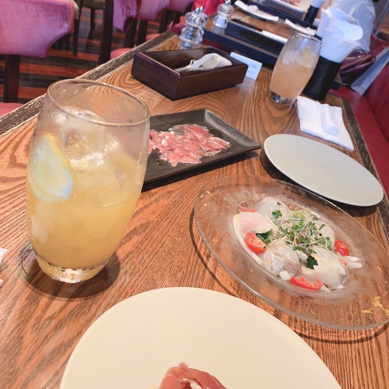 (RIGOLETTO WINE AND BAR)