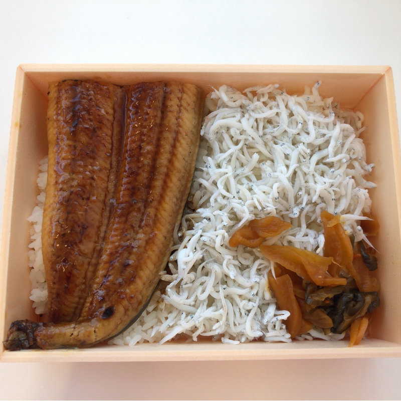 うなぎしらす丼(魚処 はなたれ)