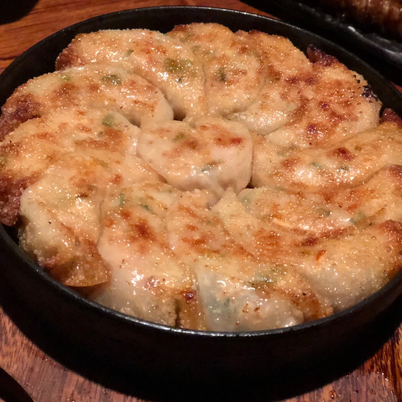 博多一口鉄板餃子(九州熱中屋 田町駅前LIVE )