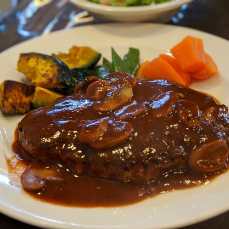 ハンバーグライス(レストランえいらく)