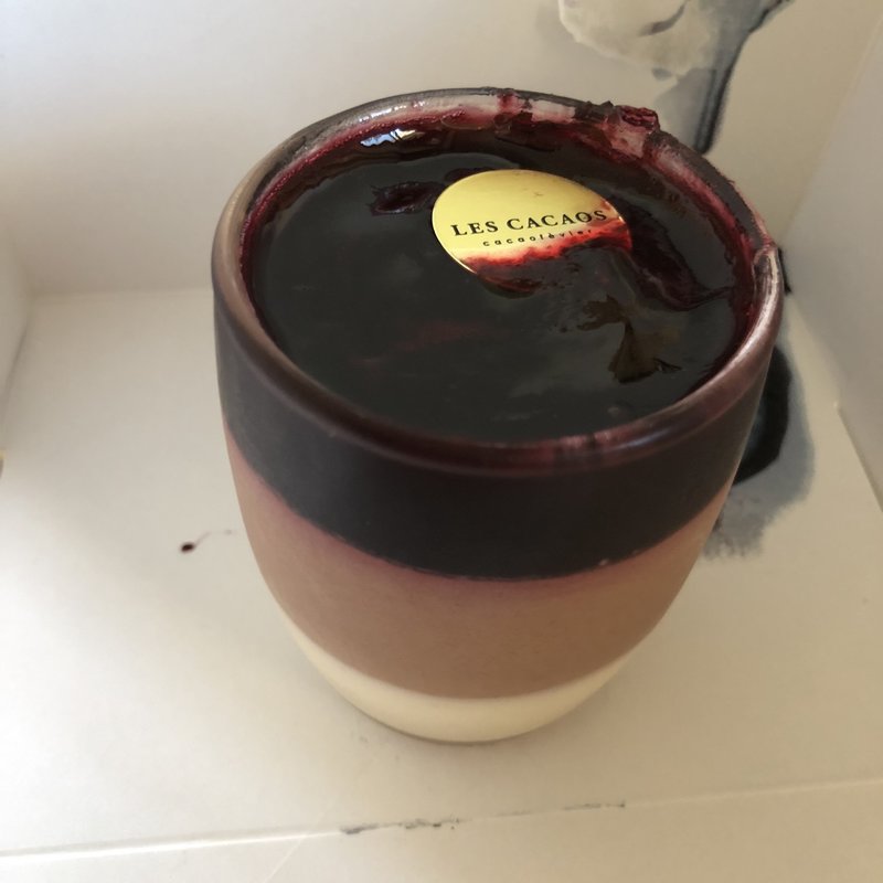 スリジェ(LES CACAOS 本店)