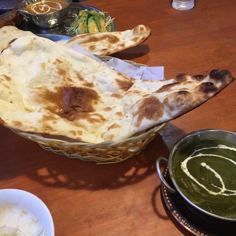 Aセット　ほうれん草カレー(ダウラギリ 諸の木店 （DHAULAGIRI）)