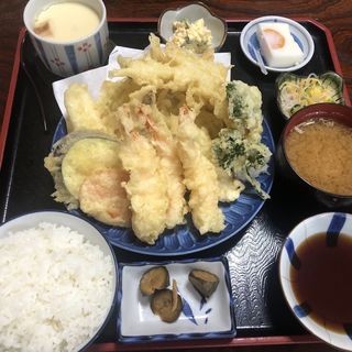 天ぷら定食(美のり )