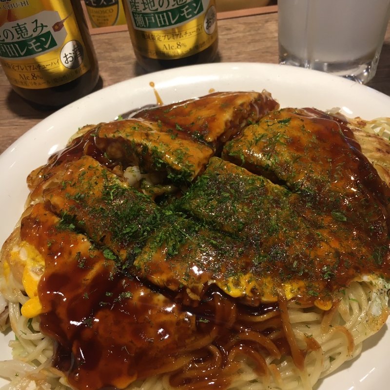 特製スペシャル(みっちゃん総本店 広島新幹線名店街店 )