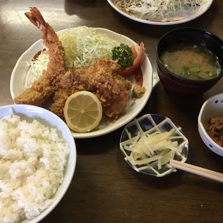 ミックスフライ定食(かご平 )