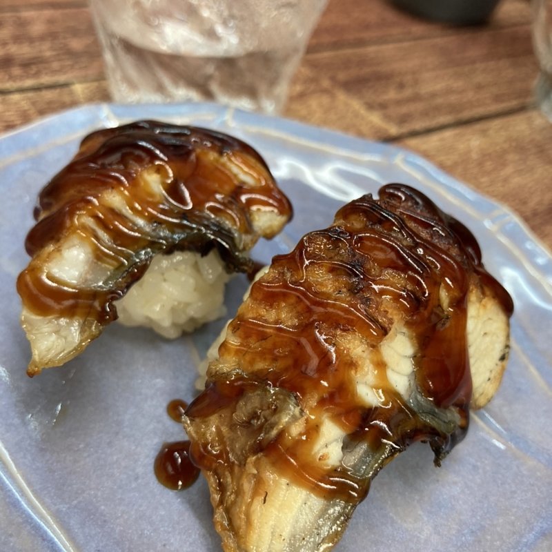 炙うなぎにぎり(たっちゃん寿司)