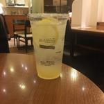 すっきり爽やかレモンスカッシュ