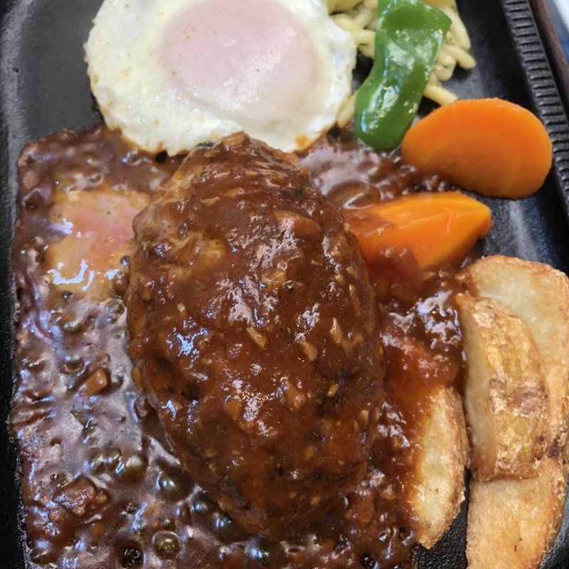 赤牛ハンバーグデミグラスソース(レストラン藤屋)