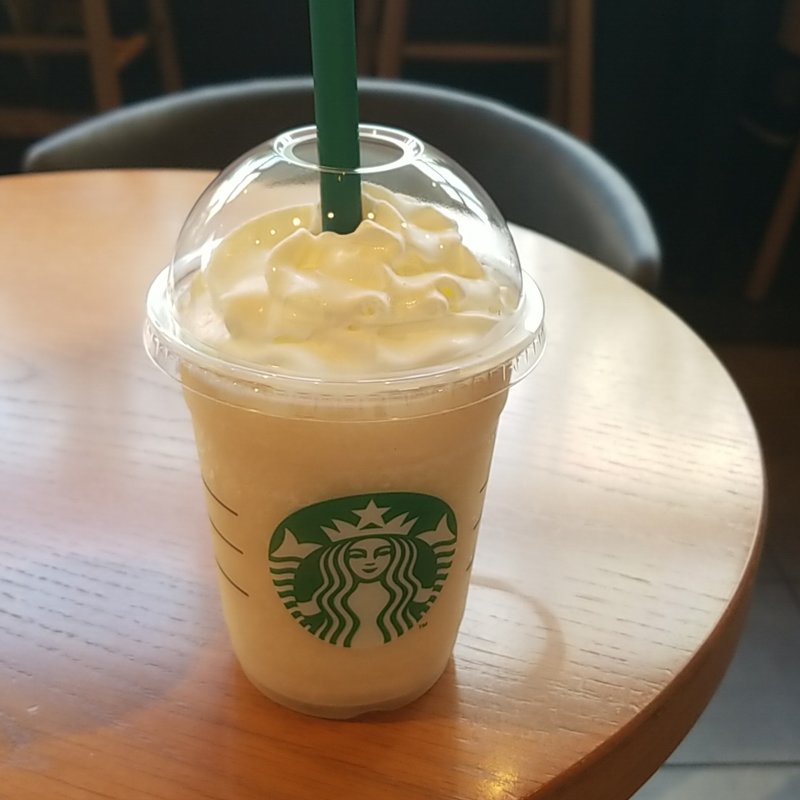 ジューシー ピーチ フラペチーノ

(STARBUCKS COFFEE)