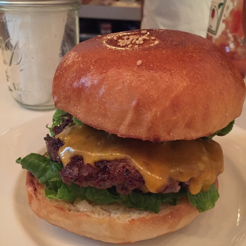 アボカドチーズバーガー(パラダイスバーガー)