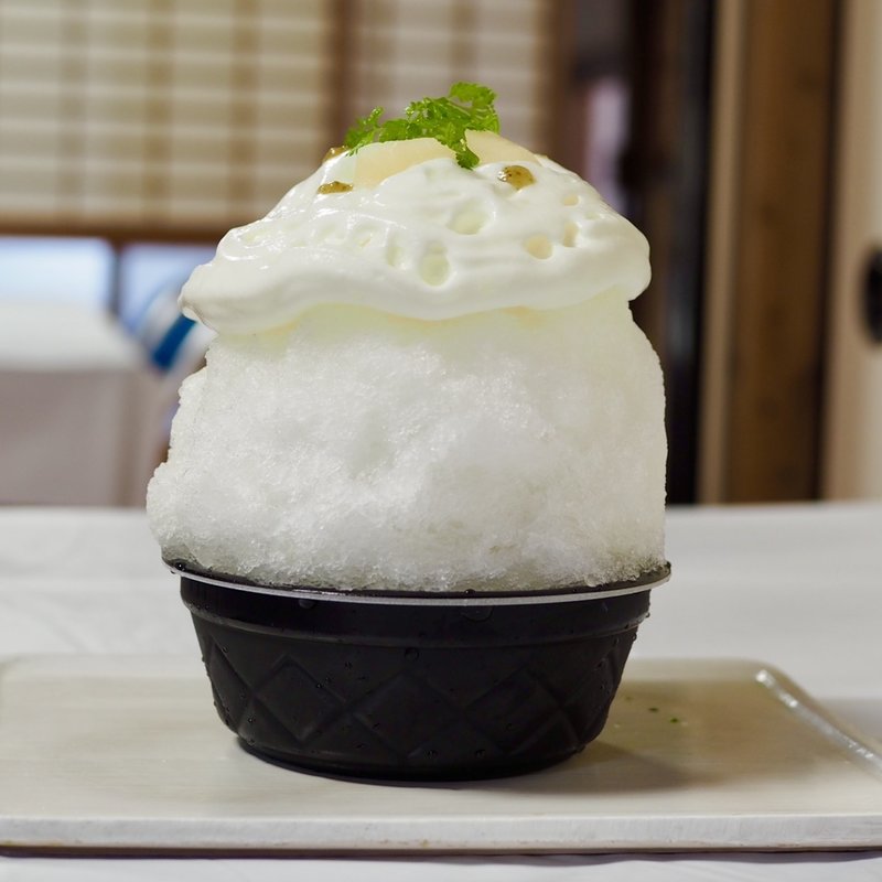 梨ヨーグルトごおり(ほうせき箱 )