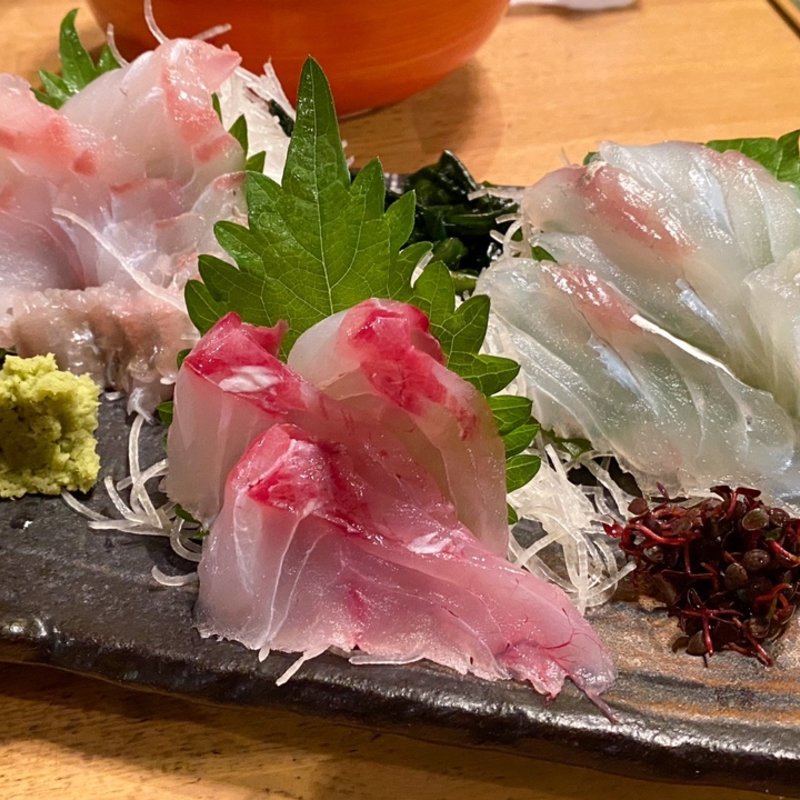 刺身三点盛り(大衆酒場 竹うち)