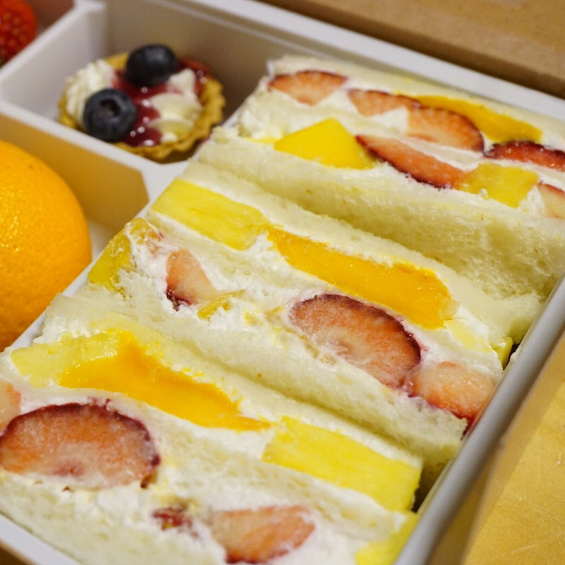 フルーツサンド(果実園 リーベル 新宿店)