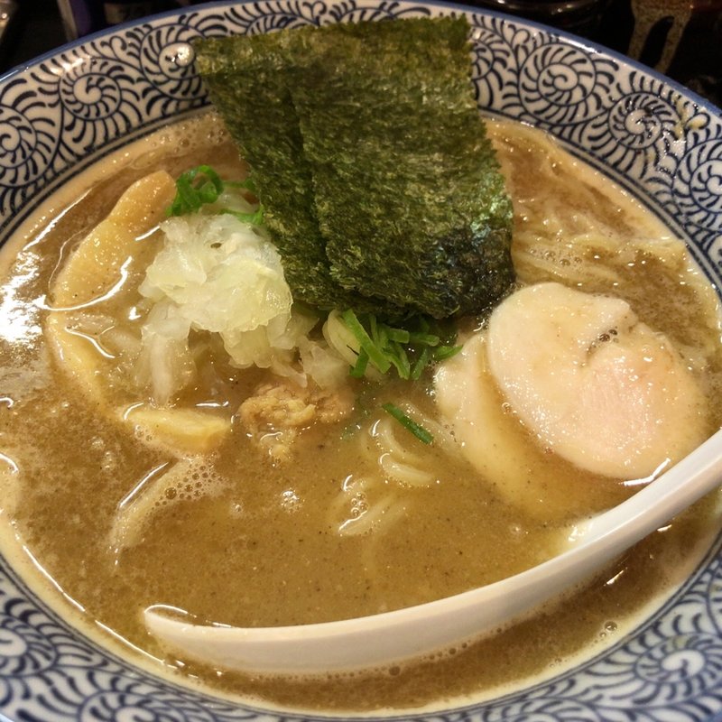 鶏煮干しそば(濃厚鶏そば 晴壱 はるいち)