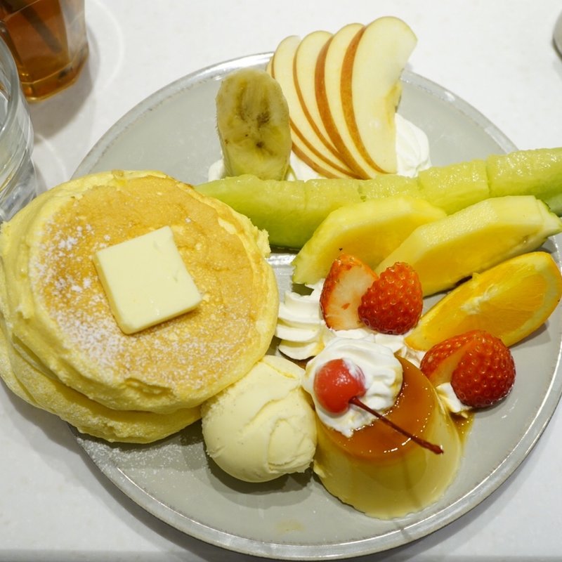 奇跡のパンケーキプリンアラモード(FLIPPER'S 中目黒店)