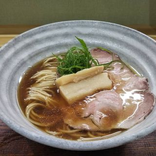 醤油ラーメン(時雨製麺所)