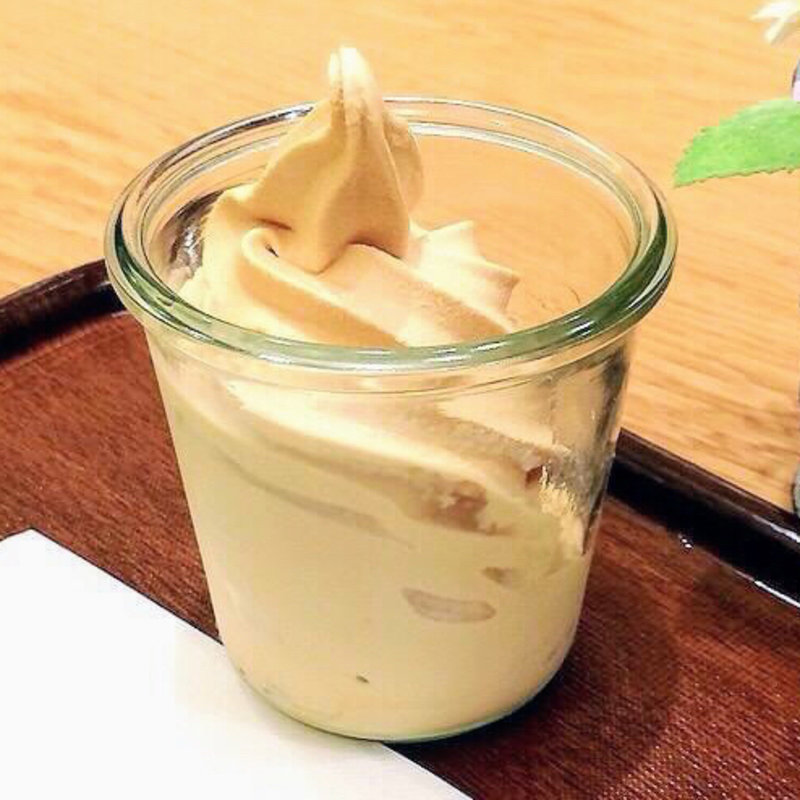 紅茶ソフトクリーム(マザーリーフ ティースタイル横浜ジョイナス店)