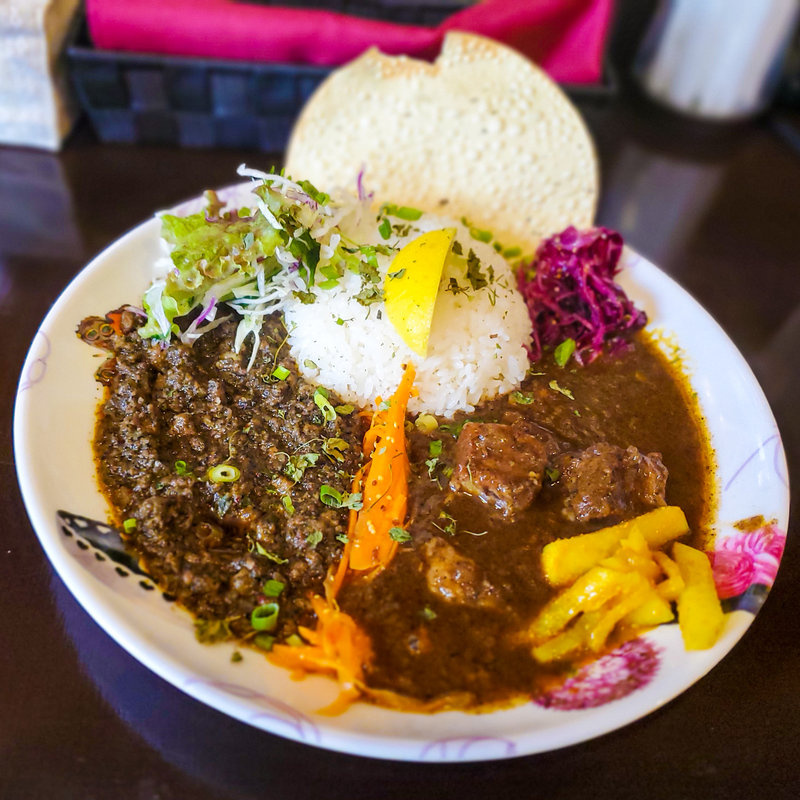 カトマンズカレープレート(ジュンタラカリー 本店 （JUNTARA CURRY）)