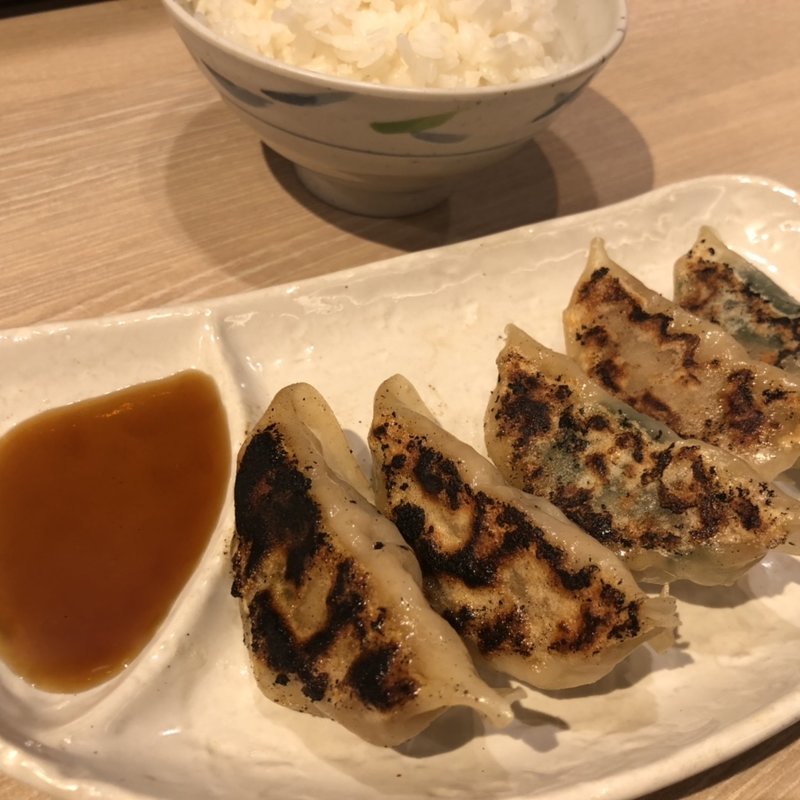しそぎょうざ(自家製麺 ろびん)