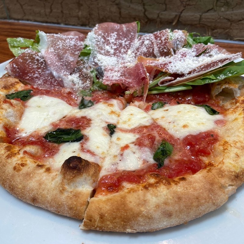 プロシュート&マルゲリータ(エンボカ軽井沢 旧軽井沢店 （enboca軽井沢）)