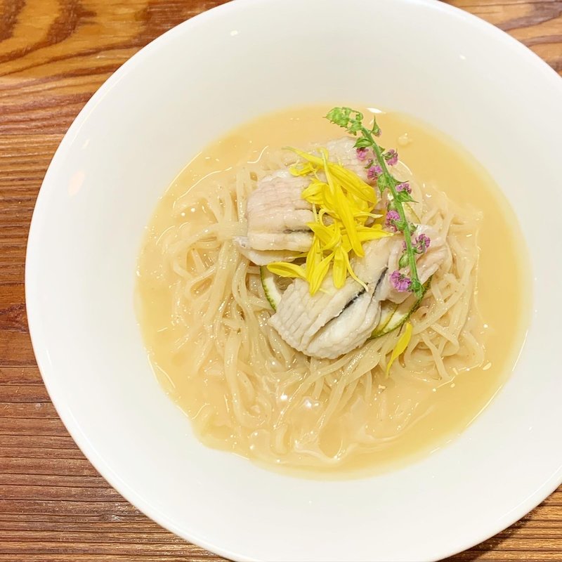 限定　山椒香る京味噌仕立て鱧の冷製麺(下北澤 Ramen KUWAJIMA)