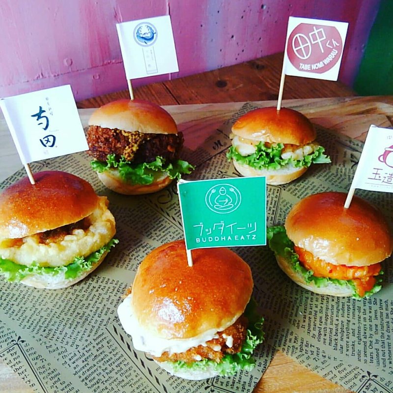 2周年記念プレミアムミニトトバーガー(toto BURGER)