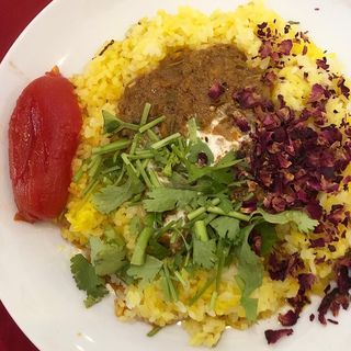 MURAカレー、ナッツライス、サラダ&ティー（オリジナルブレンドかマサラチャイ）(紅茶専門店 MURA)