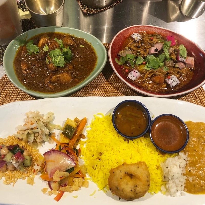 2種盛りミールス(ゼロワンカレー a.o.d.)