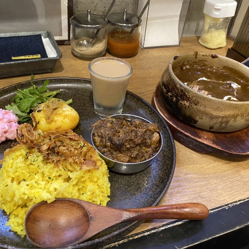(カレーは飲み物。)