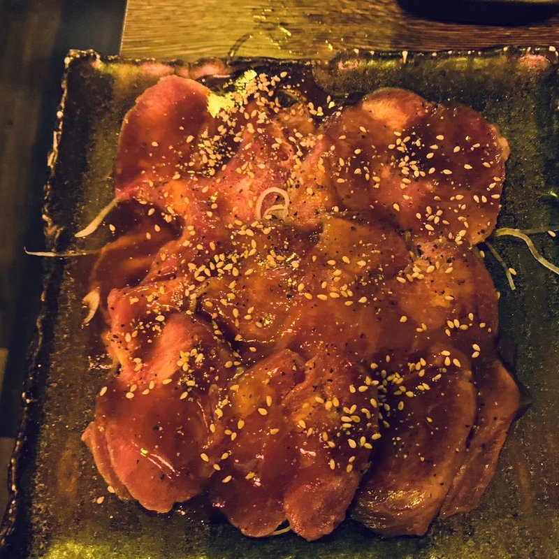 馬の生タン(馬の串ん)