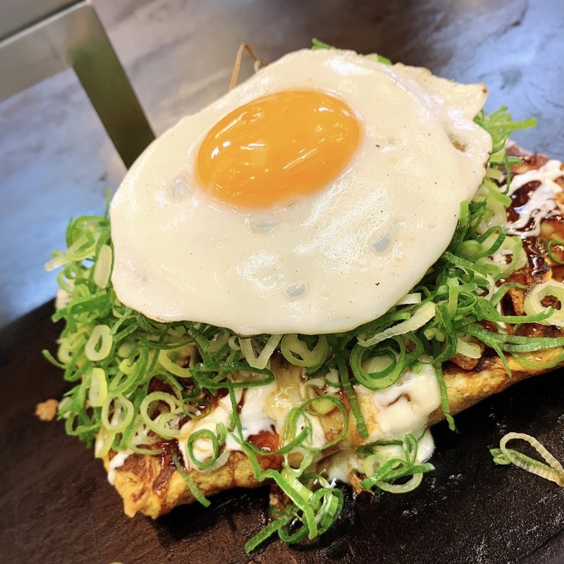 ぼっかけ玉子モダン全部のせ(長田本庄軒 三宮センタープラザ)