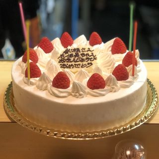 バースデーケーキ(モナミ洋菓子店 )