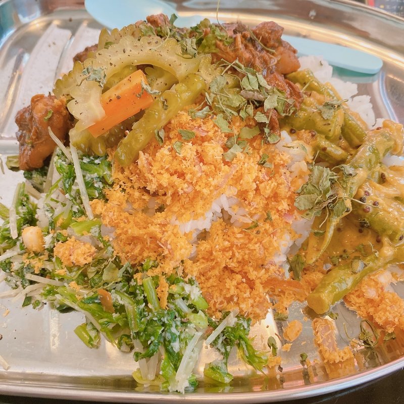 チキンカレープレート(喫茶フラワー)