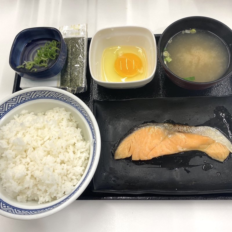 特朝定食(吉野家 札幌狸小路店)