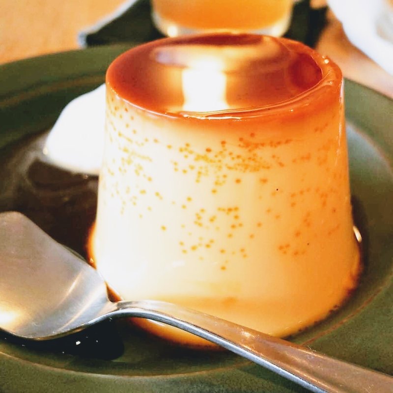 カスタードプリン(オクシモロン オナリ)