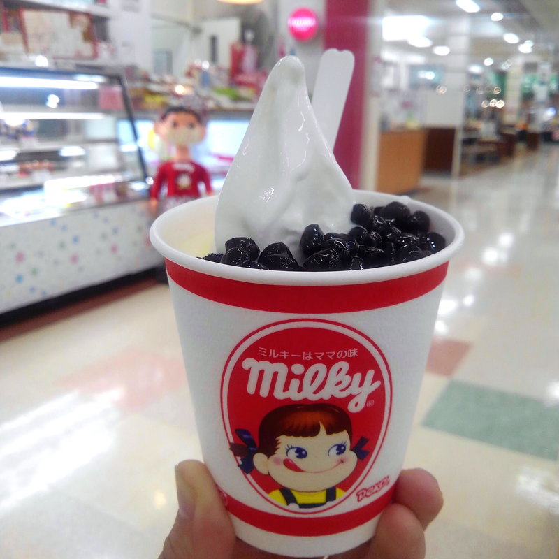 ミルキーソフトクリーム　タピオカトッピング(不二家 イオンSuC栗原志波姫店 )