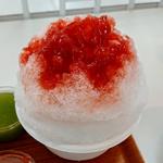彩りかき氷 (いちご)