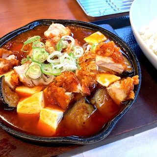 赤カリ麻婆丼(からやま　石神井公園店)