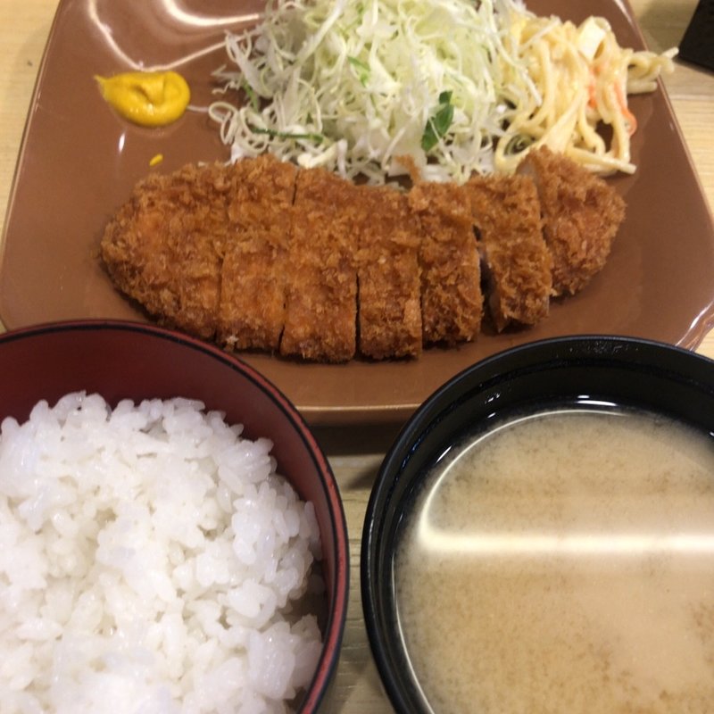 ロースカツ定食(割烹 とんかつ ひろせ)