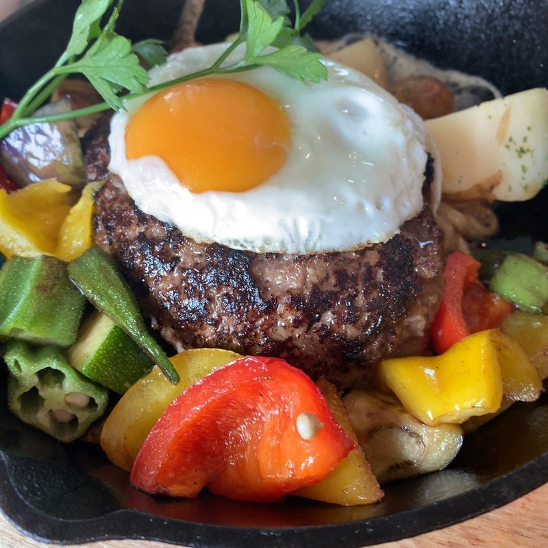 季節の野菜 テリヤキハンバーグ(白老牛の店いわさき )