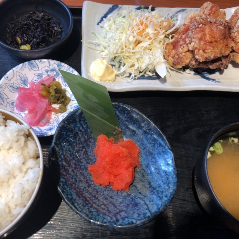 明太子付き唐揚げ定食(薩摩八郎 新宿店 （さつまはちろう）)