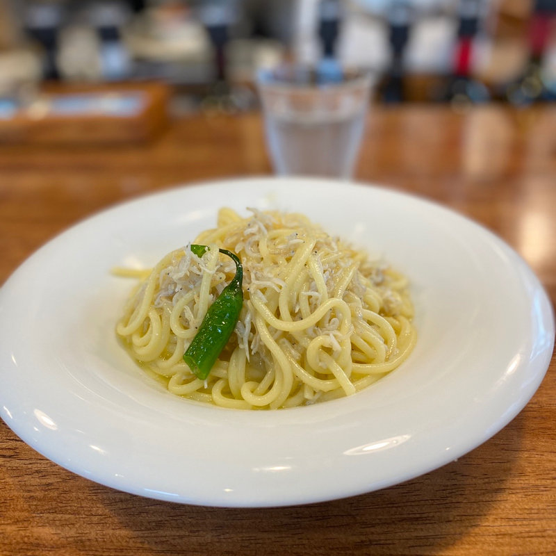 青唐辛子とちりめんじゃこのパスタ(PASTAVOLA)