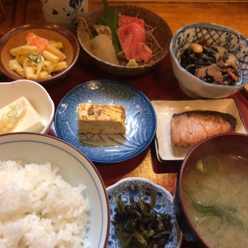 おまかせ定食(みやこや)