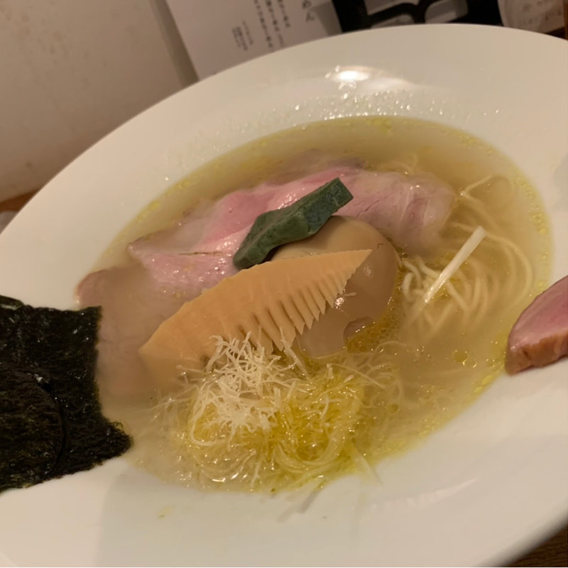 白醤油らーめん(清湯豚骨白醤油拉麺 LABO麺)
