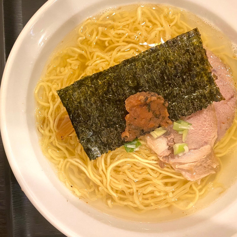朝ラーメン(Sapporo Ramen HACHI 札幌時計台本店)