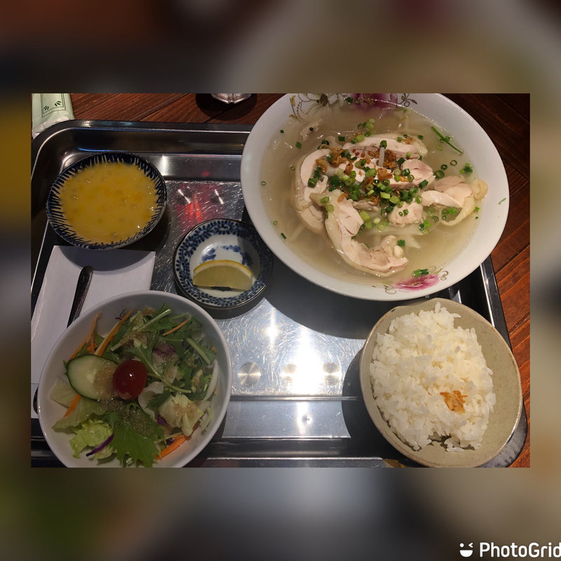 バインカンセット(ベトナム料理NONLA)