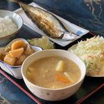 焼魚定食 とん汁付(食事 きく川 )